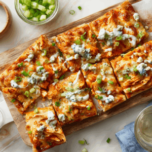 Read more about the article The Ultimate Buffalo Chicken Flatbread: Your New Go-To for Flavorful, Easy Meals
